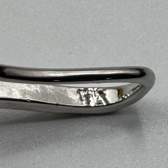 14k 5ct Canary Earrings - Picture 11 of 11